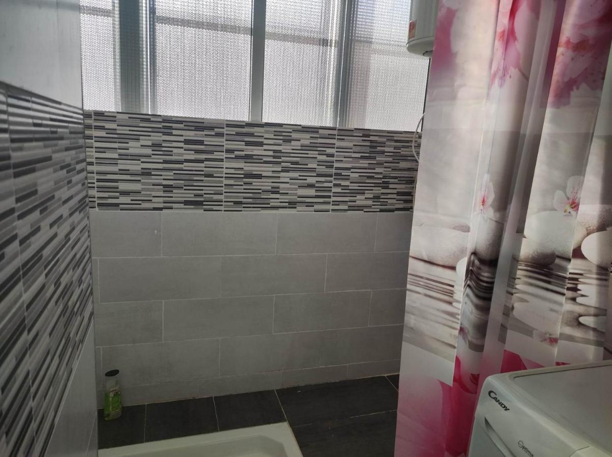 산비센테델라스페그 24 D-Habitacion En Piso 아파트 외부 사진