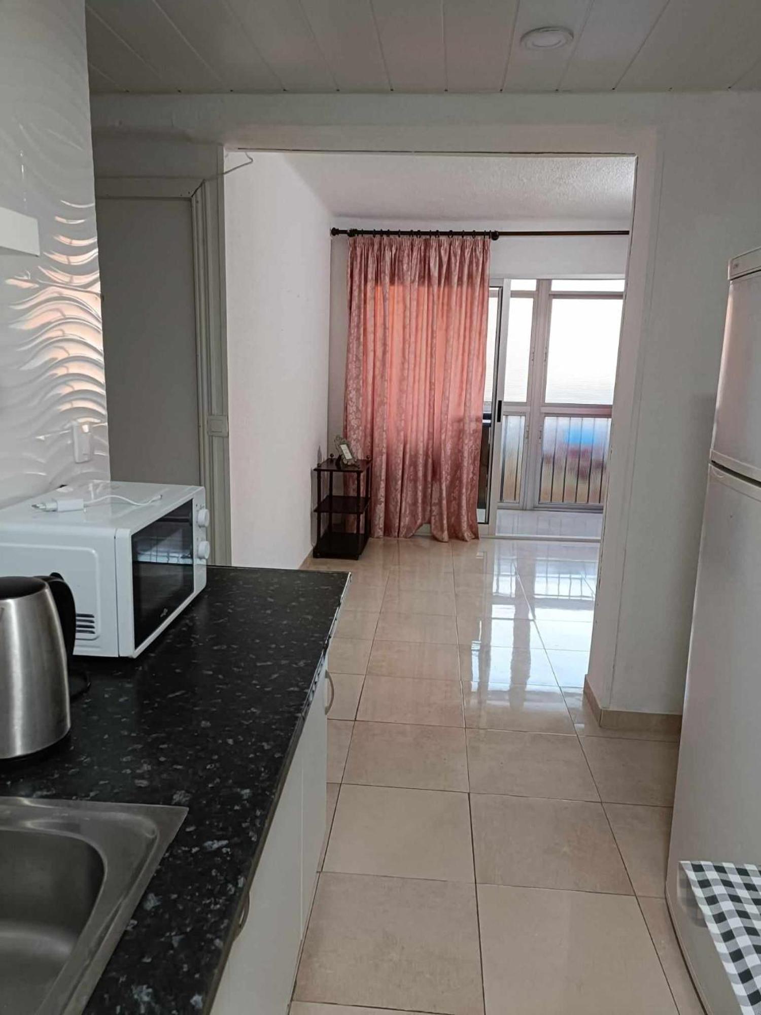 산비센테델라스페그 24 D-Habitacion En Piso 아파트 외부 사진