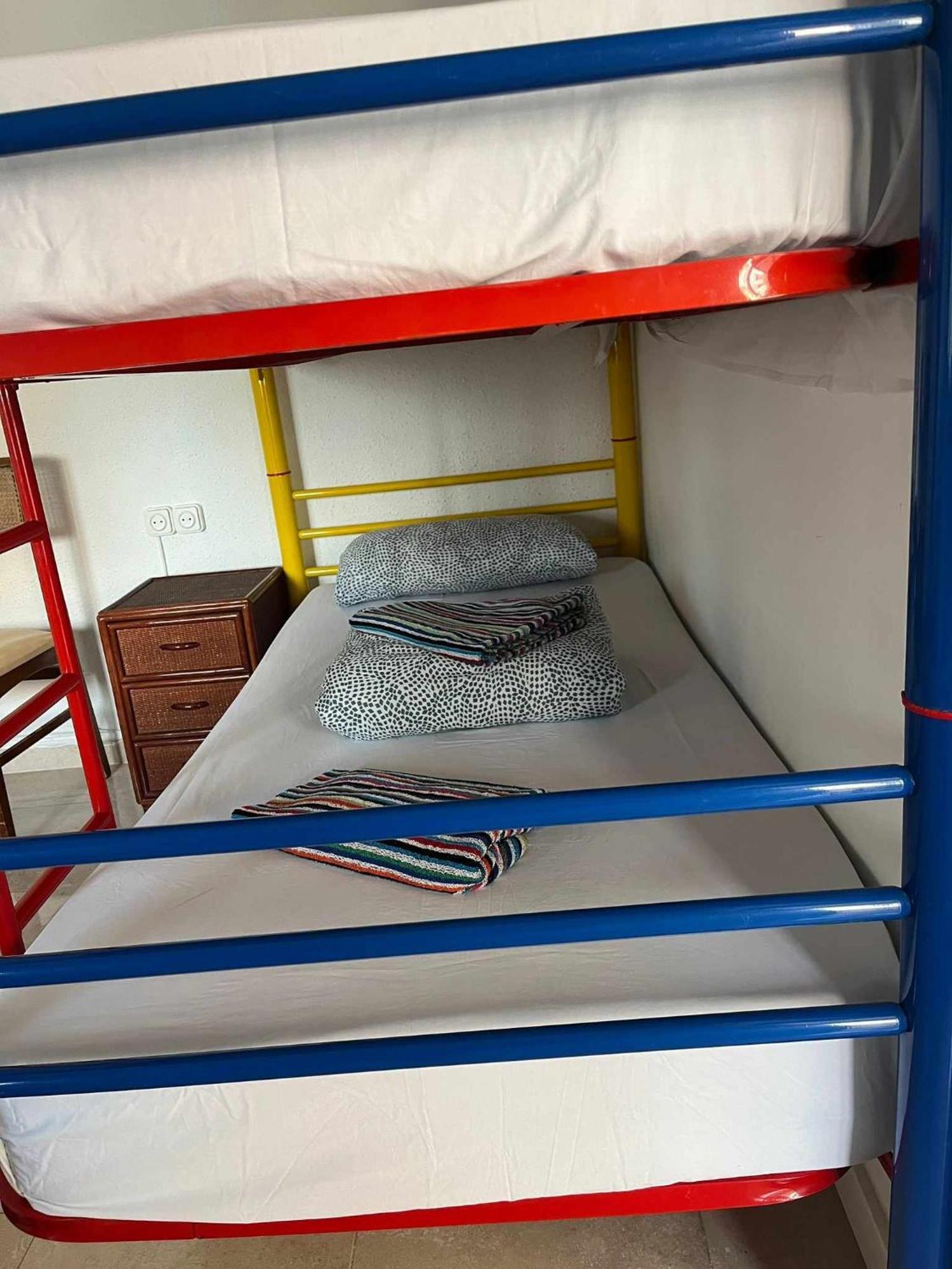산비센테델라스페그 24 D-Habitacion En Piso 아파트 외부 사진
